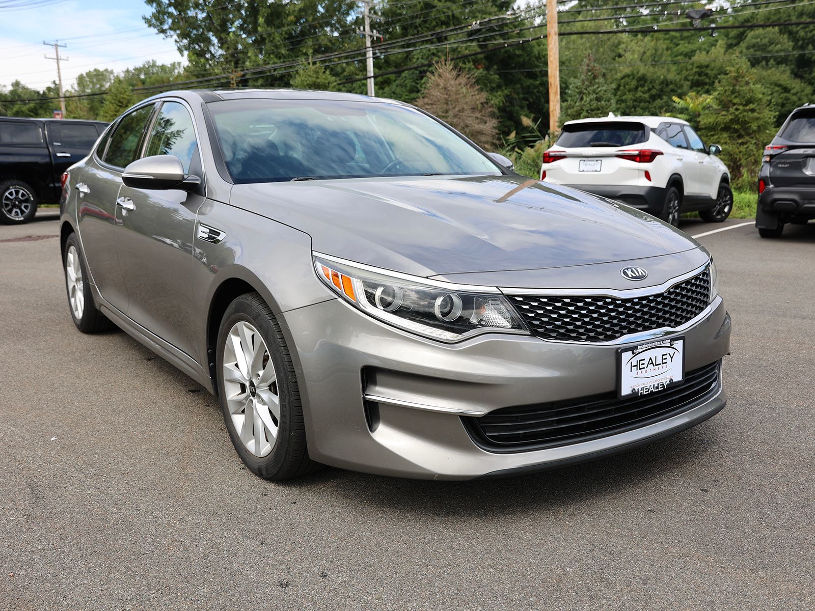 Titanium Silver 2017 Kia Optima Sedan Front-Wheel Drive 6-Speed Automatic