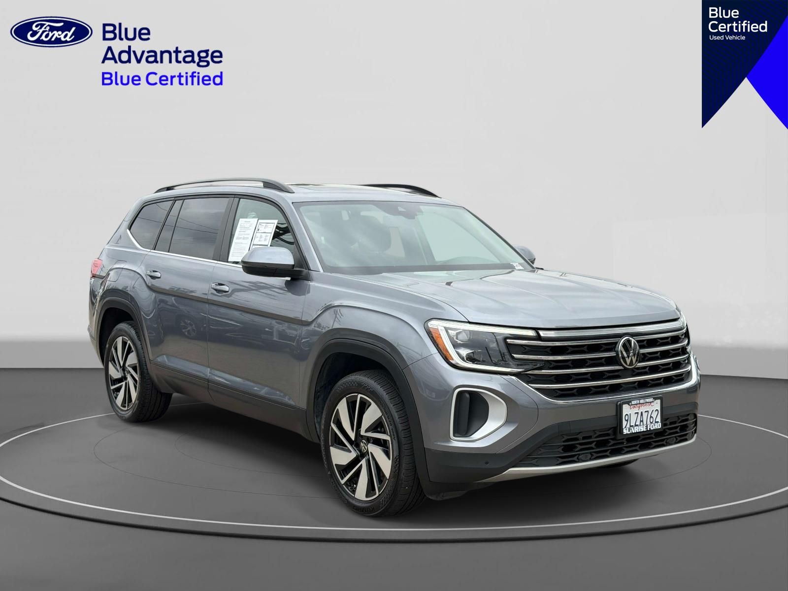 Silver Mist Metallic 2024 Volkswagen Atlas SUV / Crossover Front-Wheel Drive 8-Speed Automatic