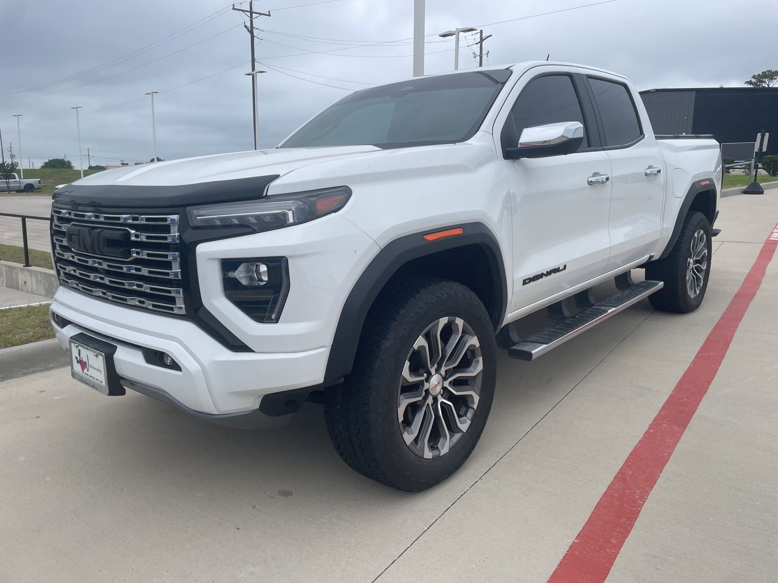 Summit White 2023 GMC Canyon Denali Crew Cab 4WD Pickup Truck Four-Wheel Drive 8-Speed Automatic