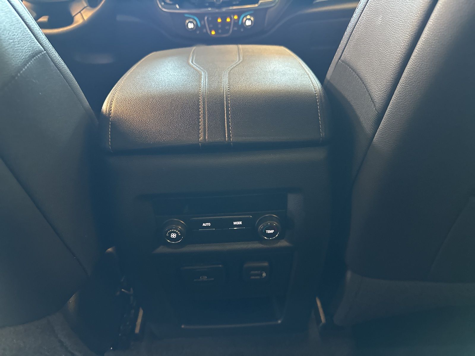 Used 2023 Mosaic Black Metallic Chevrolet LT Leather image 27