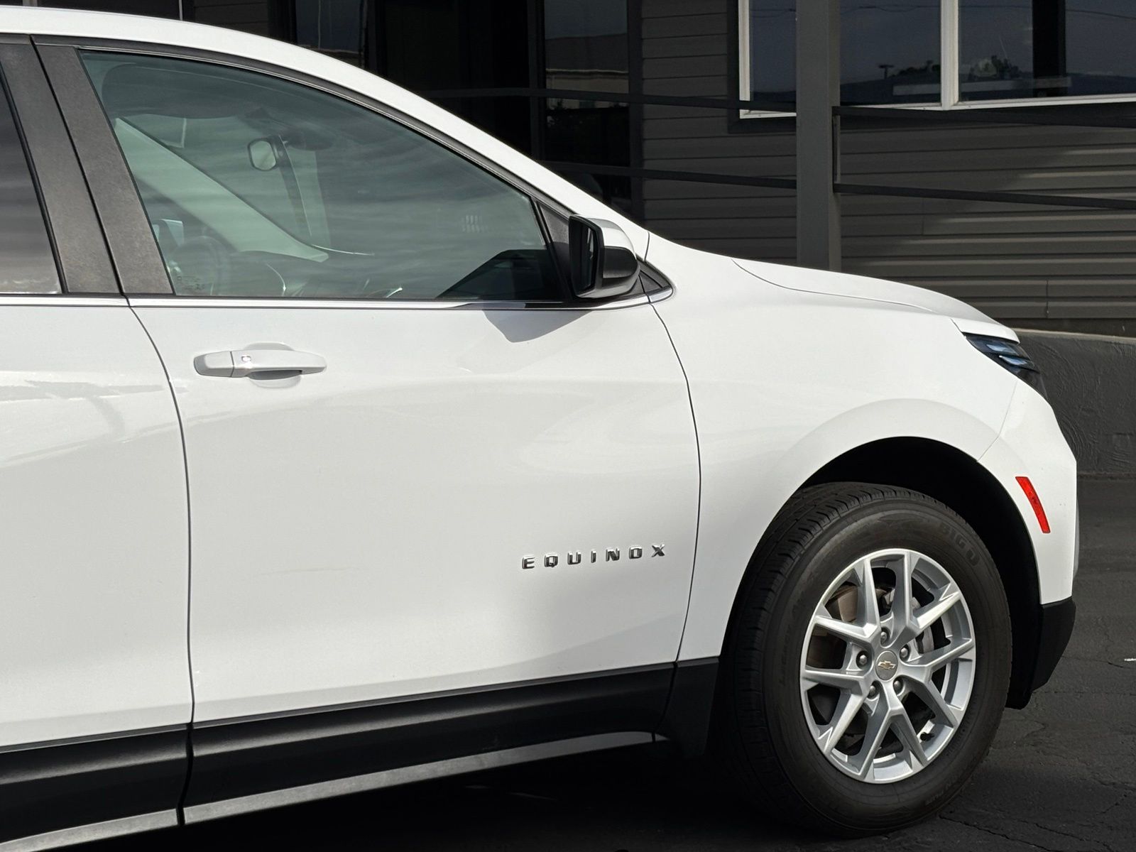 Used 2023 Chevrolet Equinox SUV