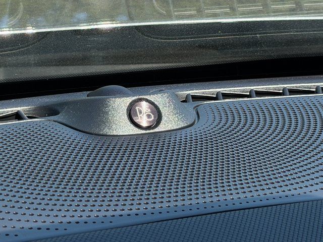 Certified Used 2024 Carbonized Gray Metallic Ford Outer Banks image 30