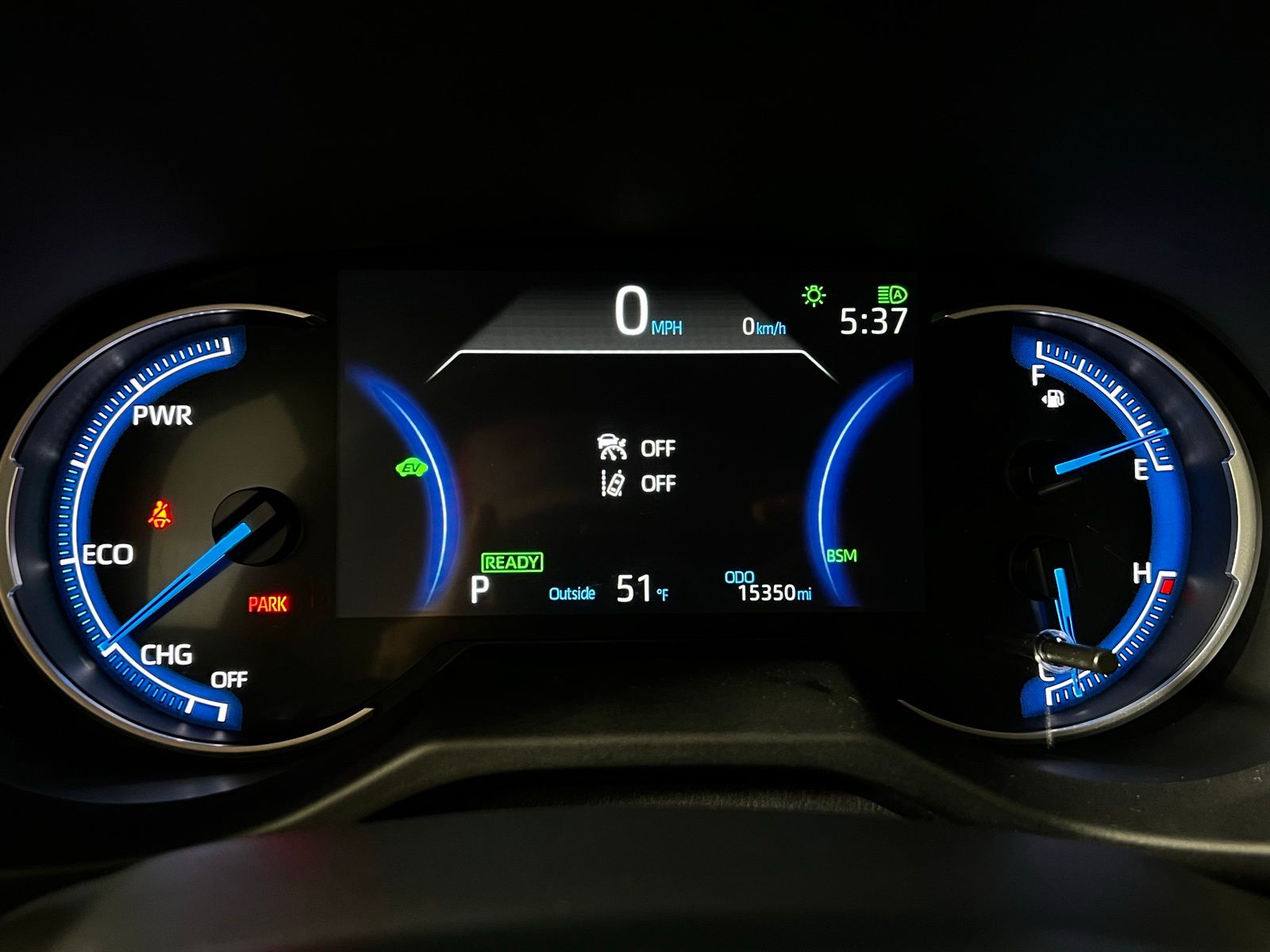 Thumbnail: 2025 Toyota RAV4 - 16