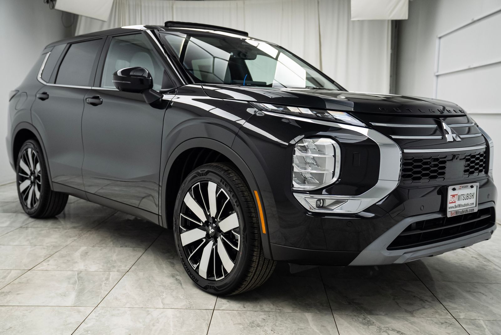 2026 Mitsubishi Outlander SE FWD