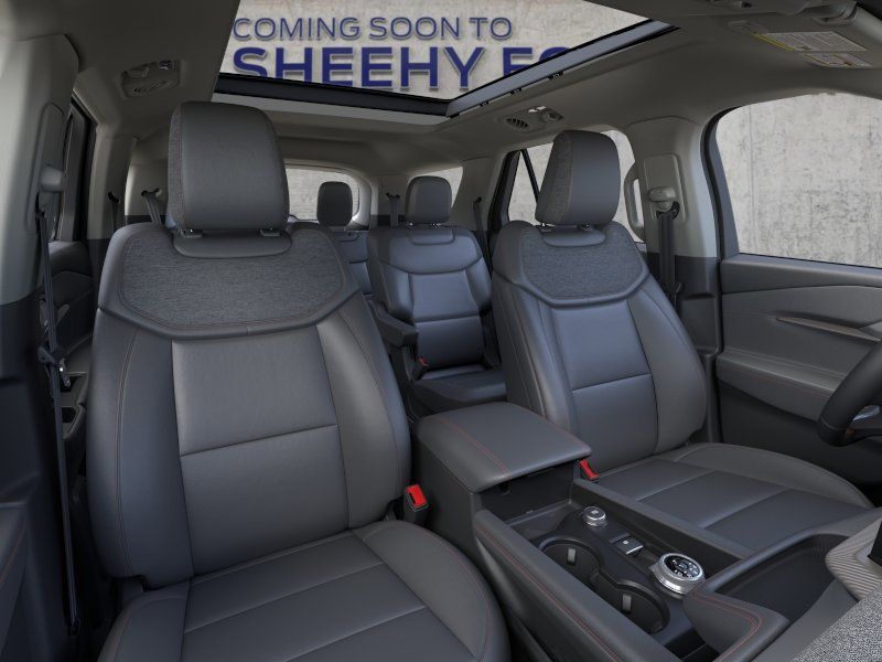 New 2026 Star White Metallic Tri-Coat Ford Active image 10