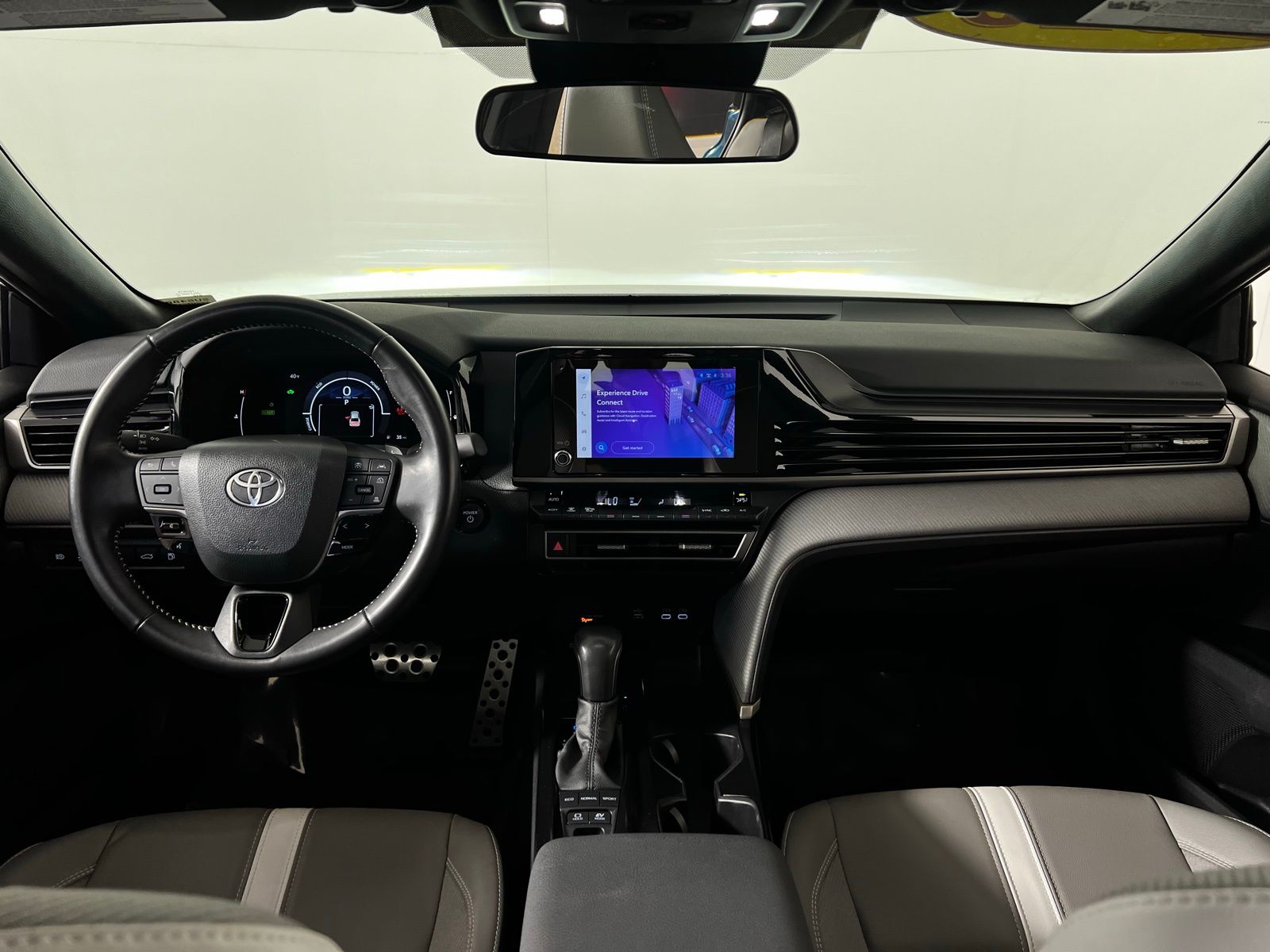 Thumbnail: 2025 Toyota Camry - 23