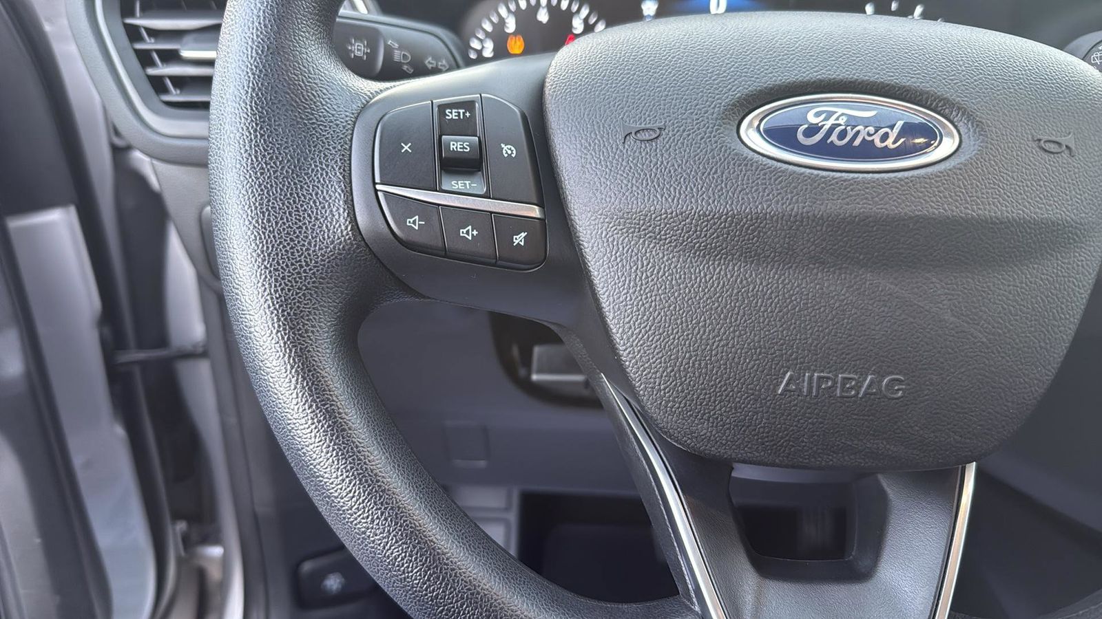 Used Car 2020 Ford Escape  Se For Sale Under $20,000 In Austin, Texas