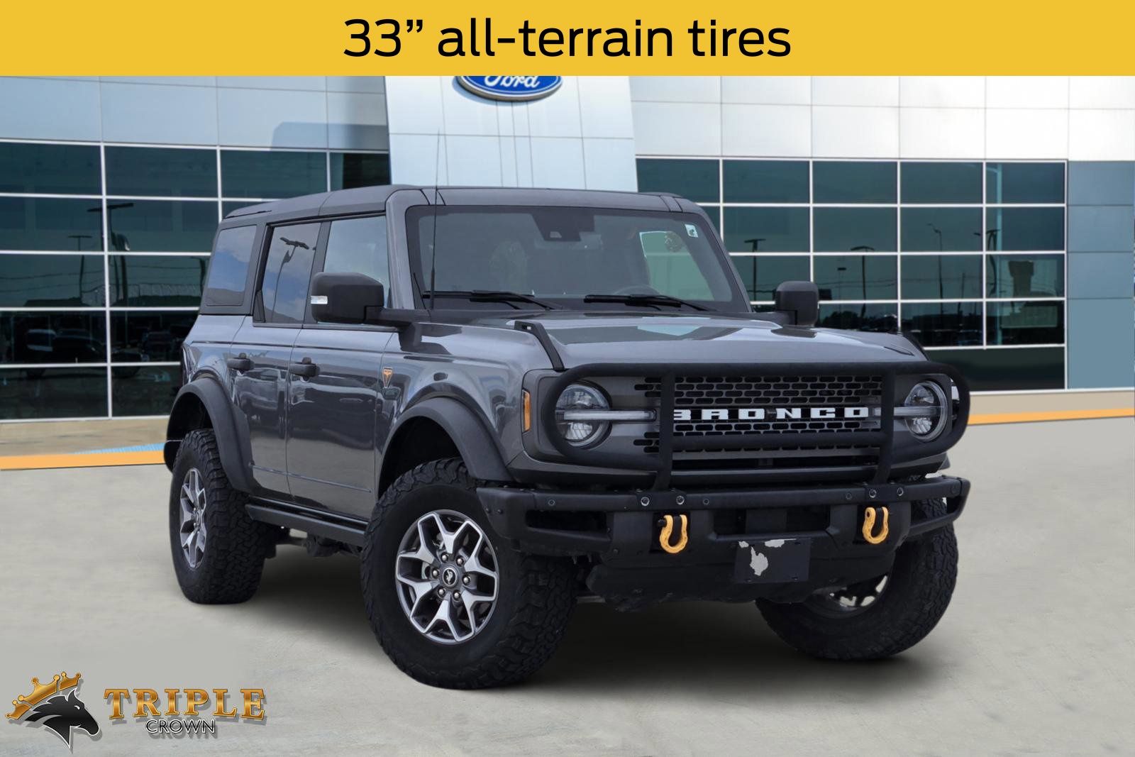 Carbonized Gray Metallic 2022 Ford Bronco Badlands Advanced 4-Door 4WD SUV / Crossover Four-Wheel Drive Automatic