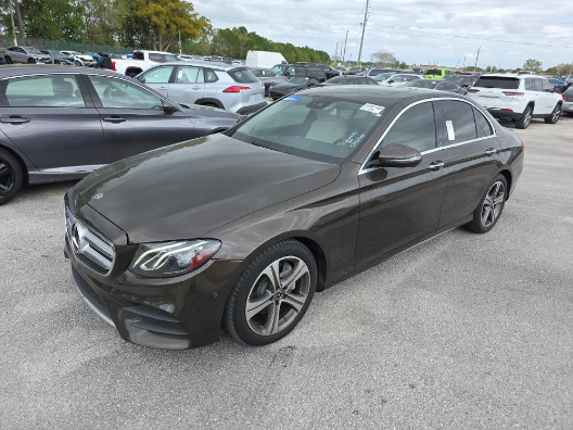 2018 Mercedes-Benz E-Class E300's photo