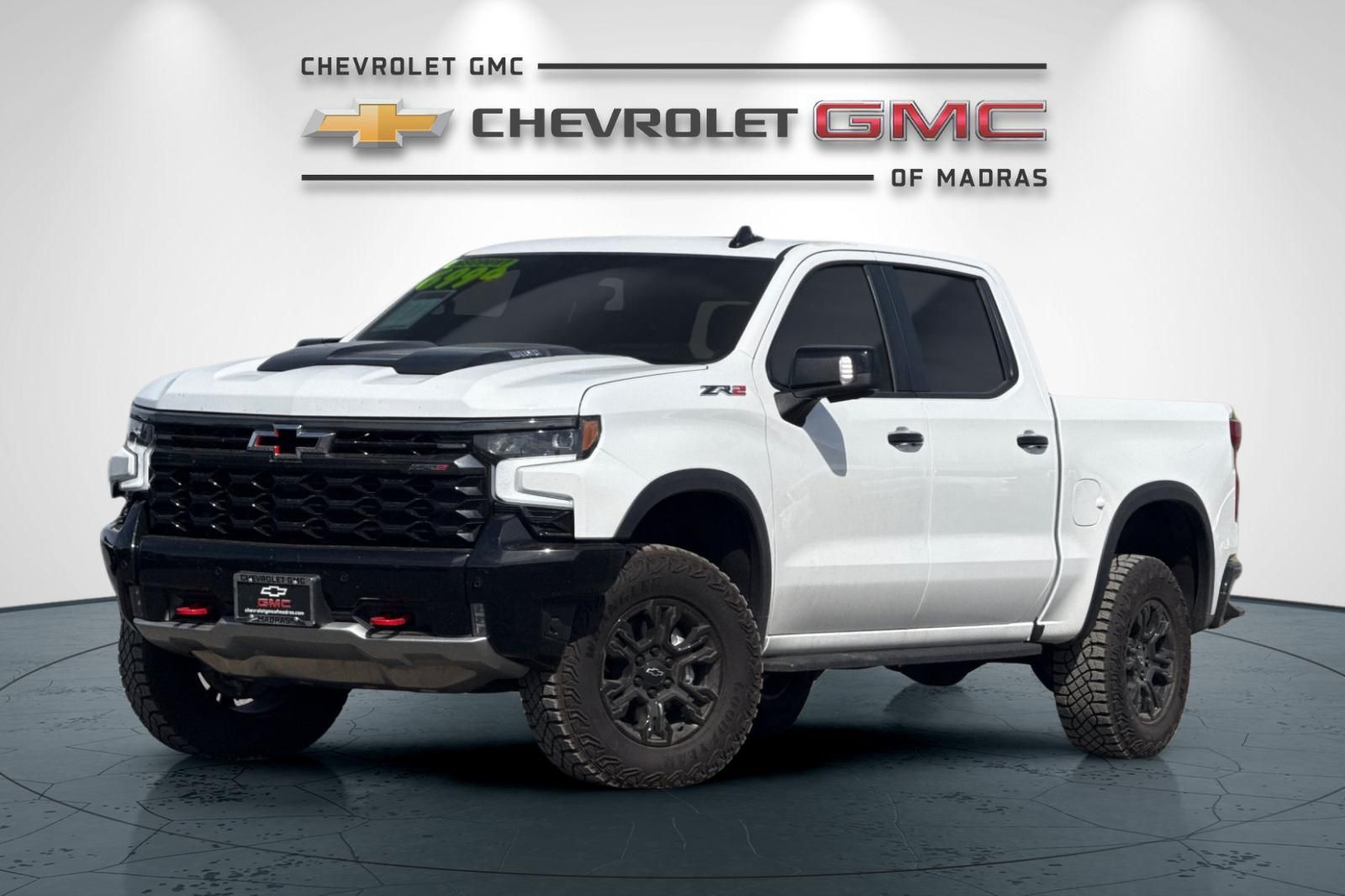 View vehicle photo 7