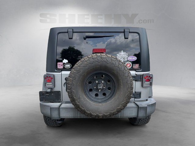Used 2017 Billet Silver Metallic Clearcoat Jeep Unlimited Sport image 14