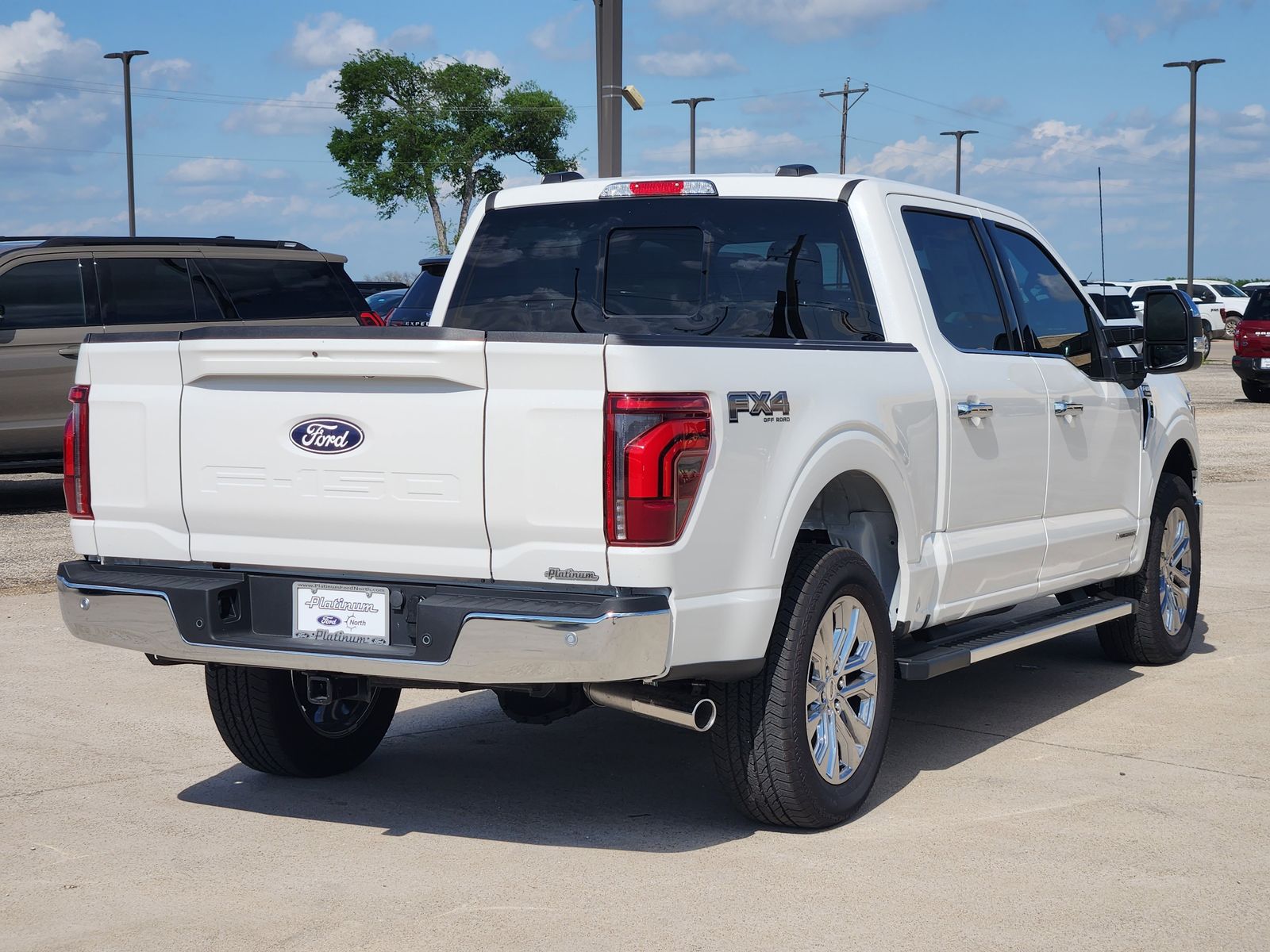 View vehicle photo 5