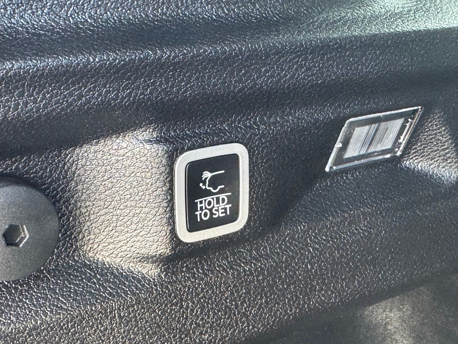 Used 2023 Jeep Grand Cherokee L SUV