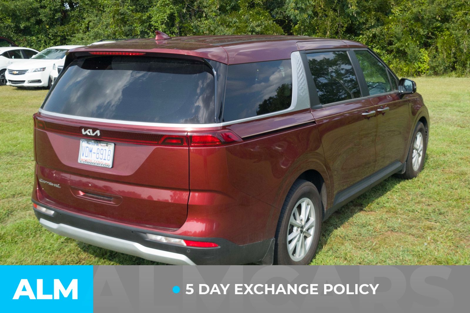 Used 2022 Red Kia LXS image 3