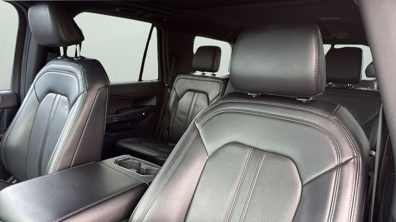 Used Car 2021 Ford Expedition  Limited For Sale Under $40,000 In Austin, Texas