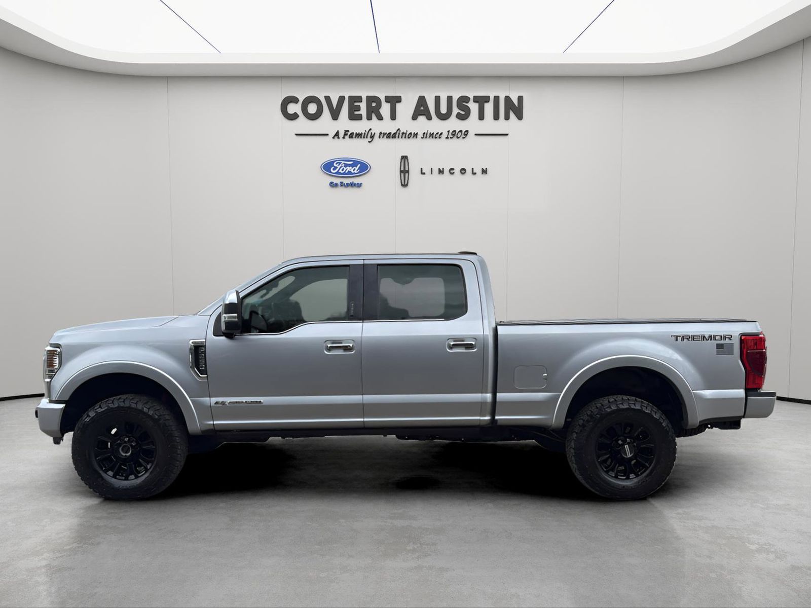 Used Car 2022 Ford F-250sd  Platinum For Sale Under $70,000 In Austin, Texas