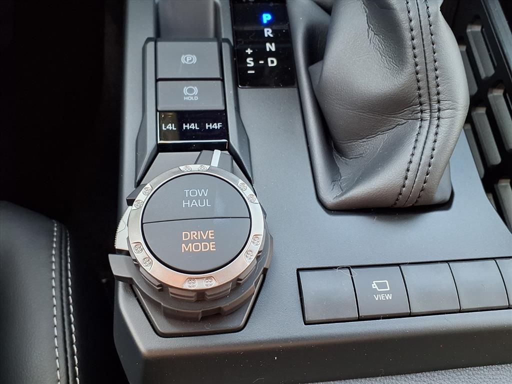 2025 Toyota 4Runner i-FORCE MAX Hybrid Limited Black at Toyota of Victoria