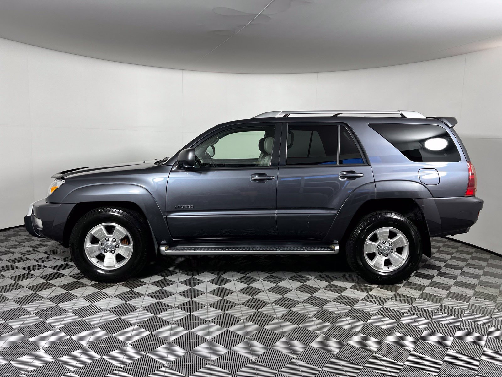 Thumbnail: 2003 Toyota 4Runner - 8