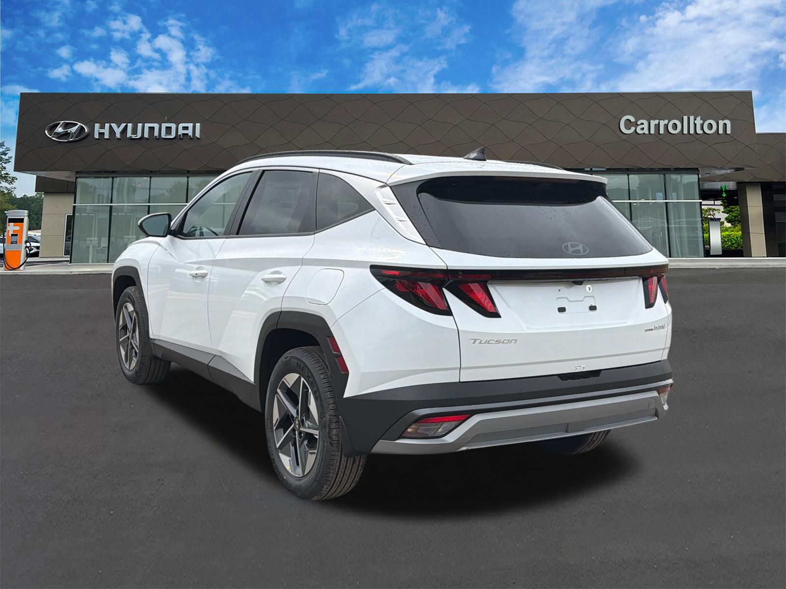 New 2026 White Hyundai SEL image 8
