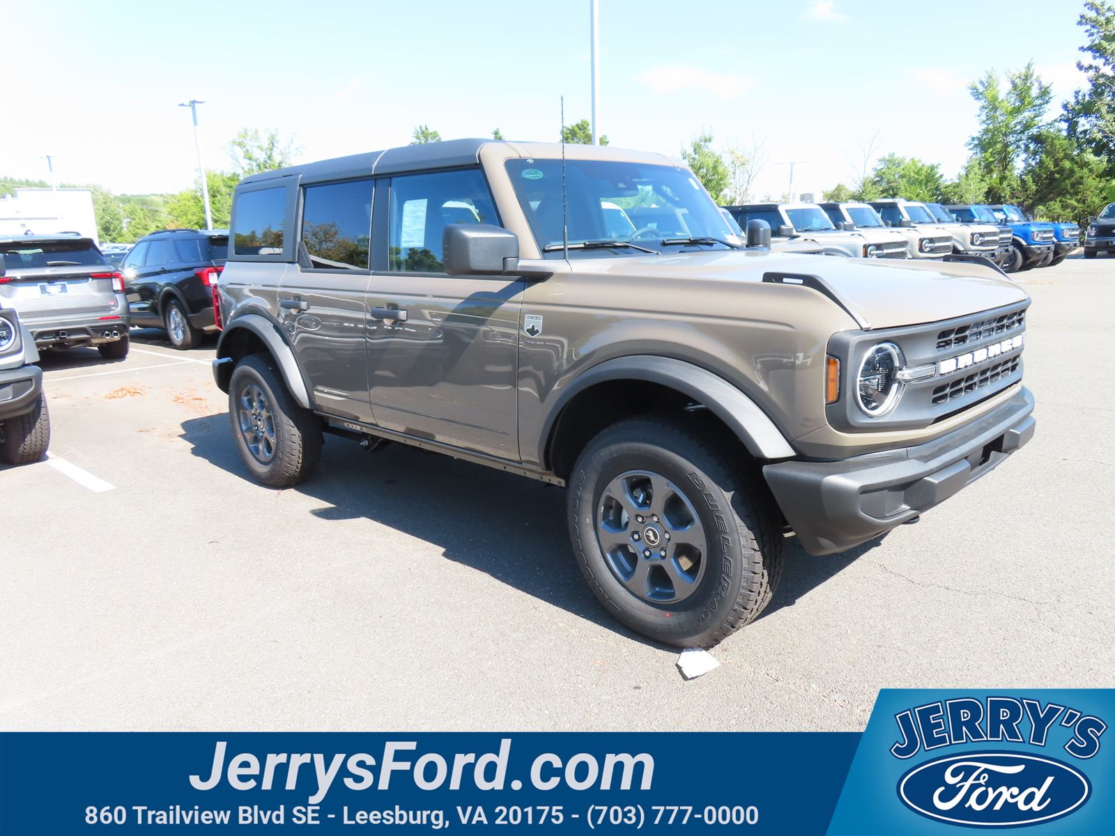 Marsh Gray 2026 Ford Bronco SUV / Crossover Four-Wheel Drive 7-Speed Manual