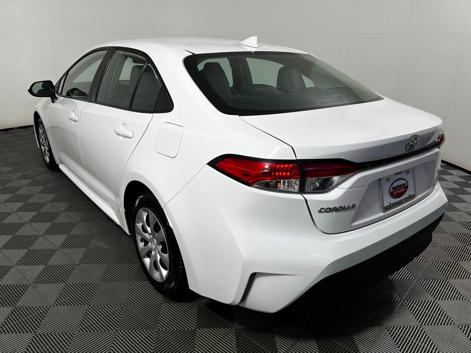 2023 Toyota Corolla LE 7