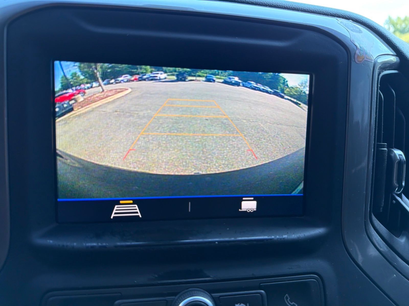 Used 2020 Blue Chevrolet Custom image 19