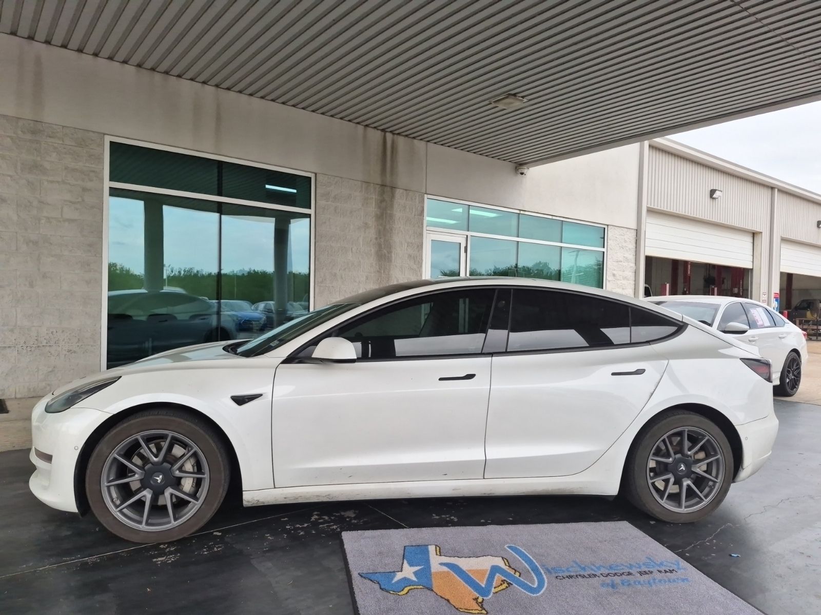 car-gallery-2