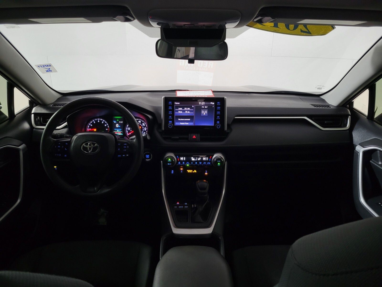 2019 Toyota RAV4 XLE 14