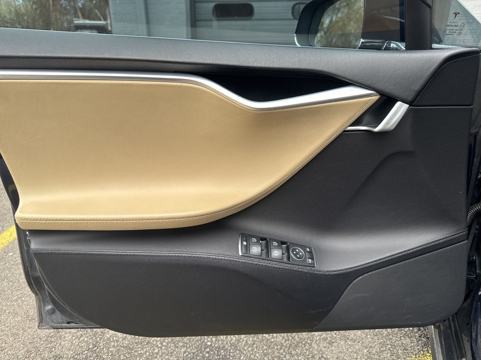 Used 2013 Blue Metallic Tesla Performance image 19
