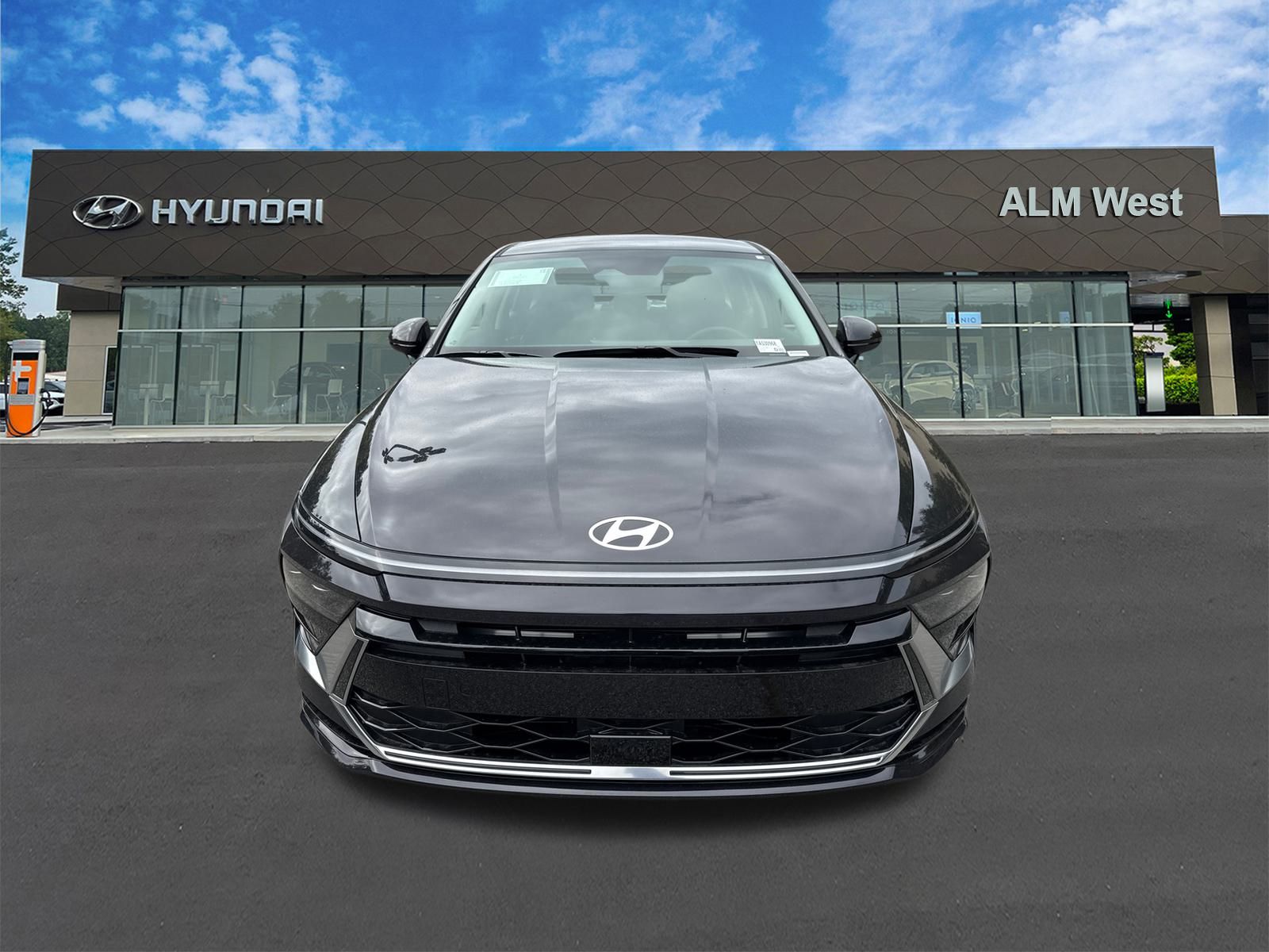 2026 Hyundai Sonata SEL Sport photo 2