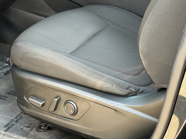 Used 2023 Phantom Black Hyundai SEL image 34
