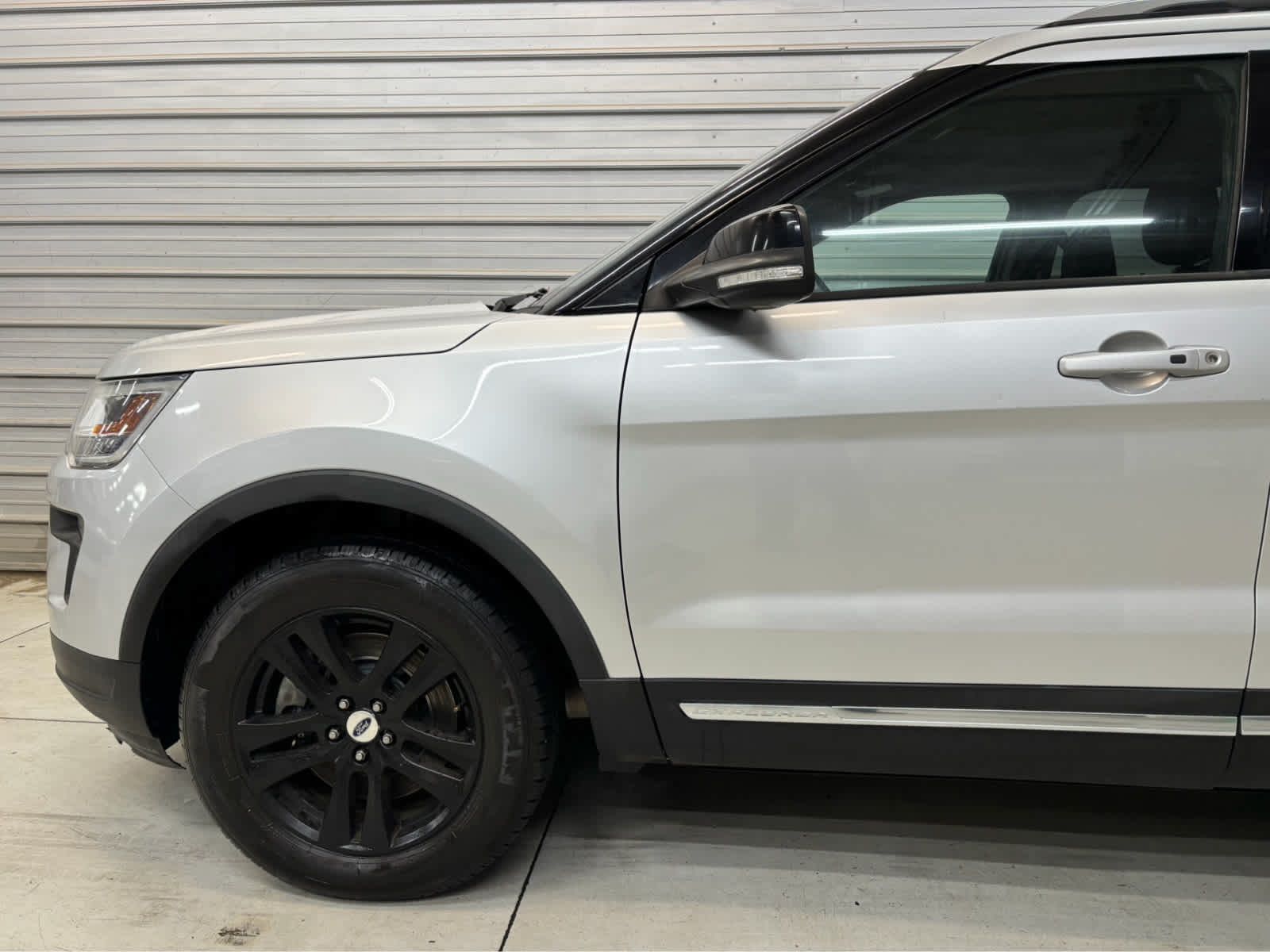 2018 Ford Explorer XLT - Image 4