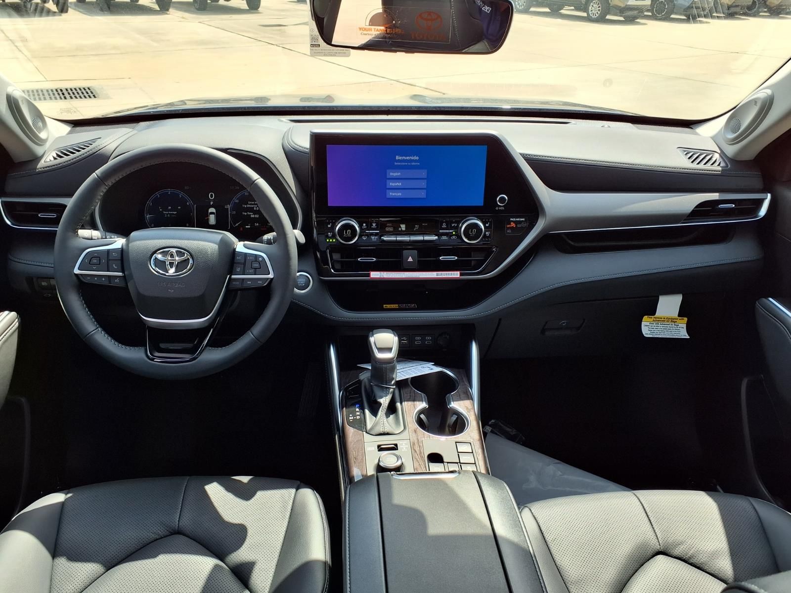 2026 Toyota Highlander Limited - 8