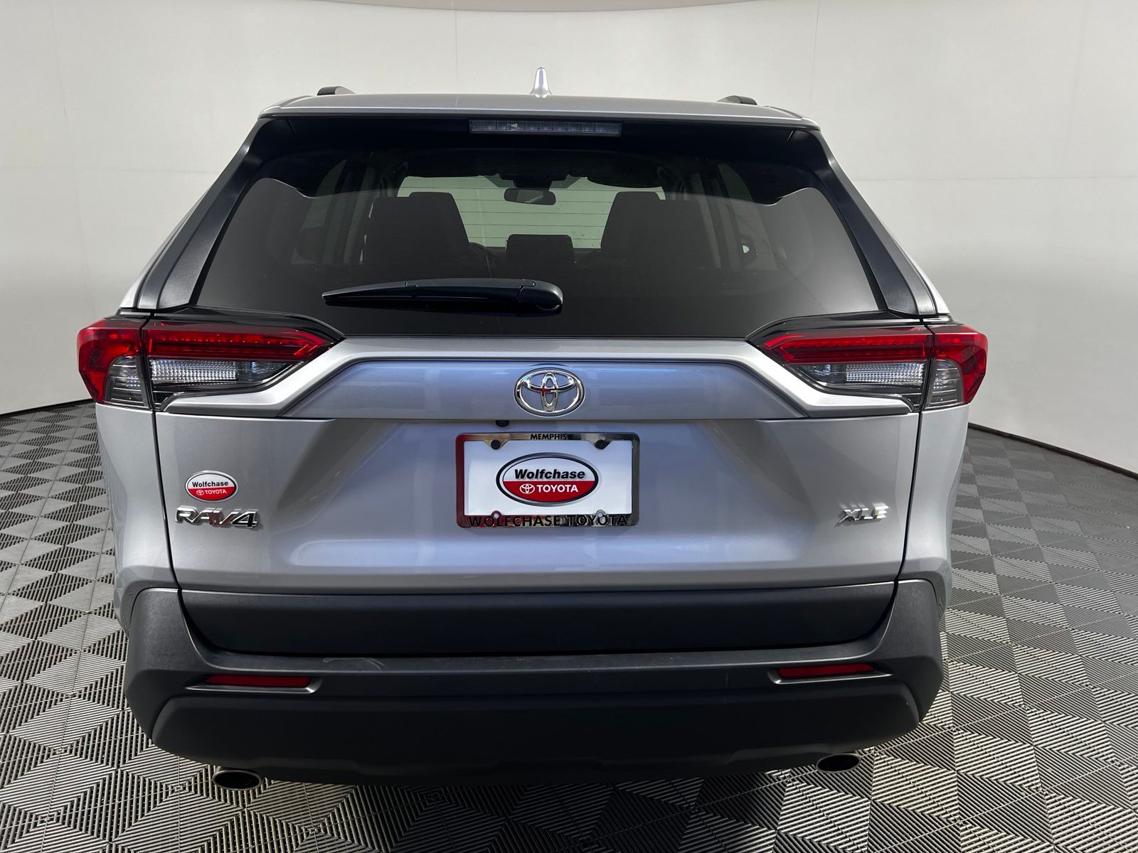 Thumbnail: 2025 Toyota RAV4 - 6
