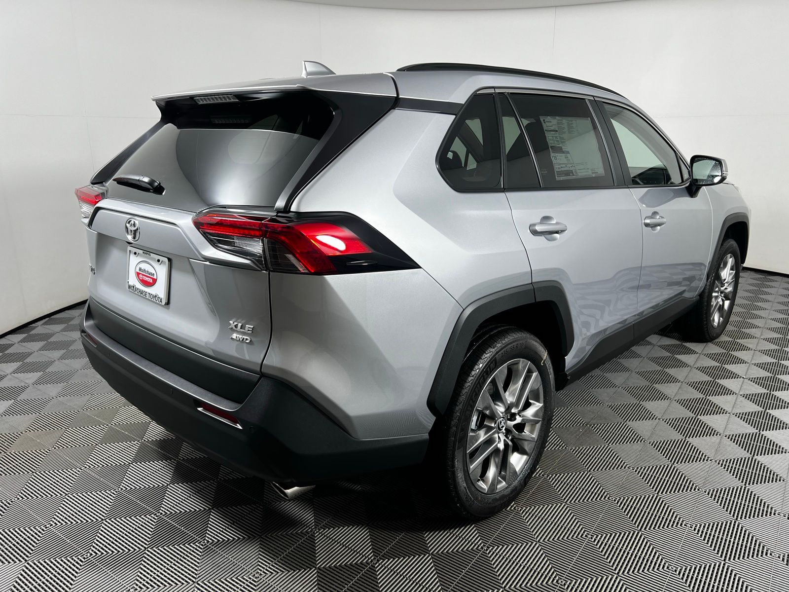 Thumbnail: 2025 Toyota RAV4 - 5