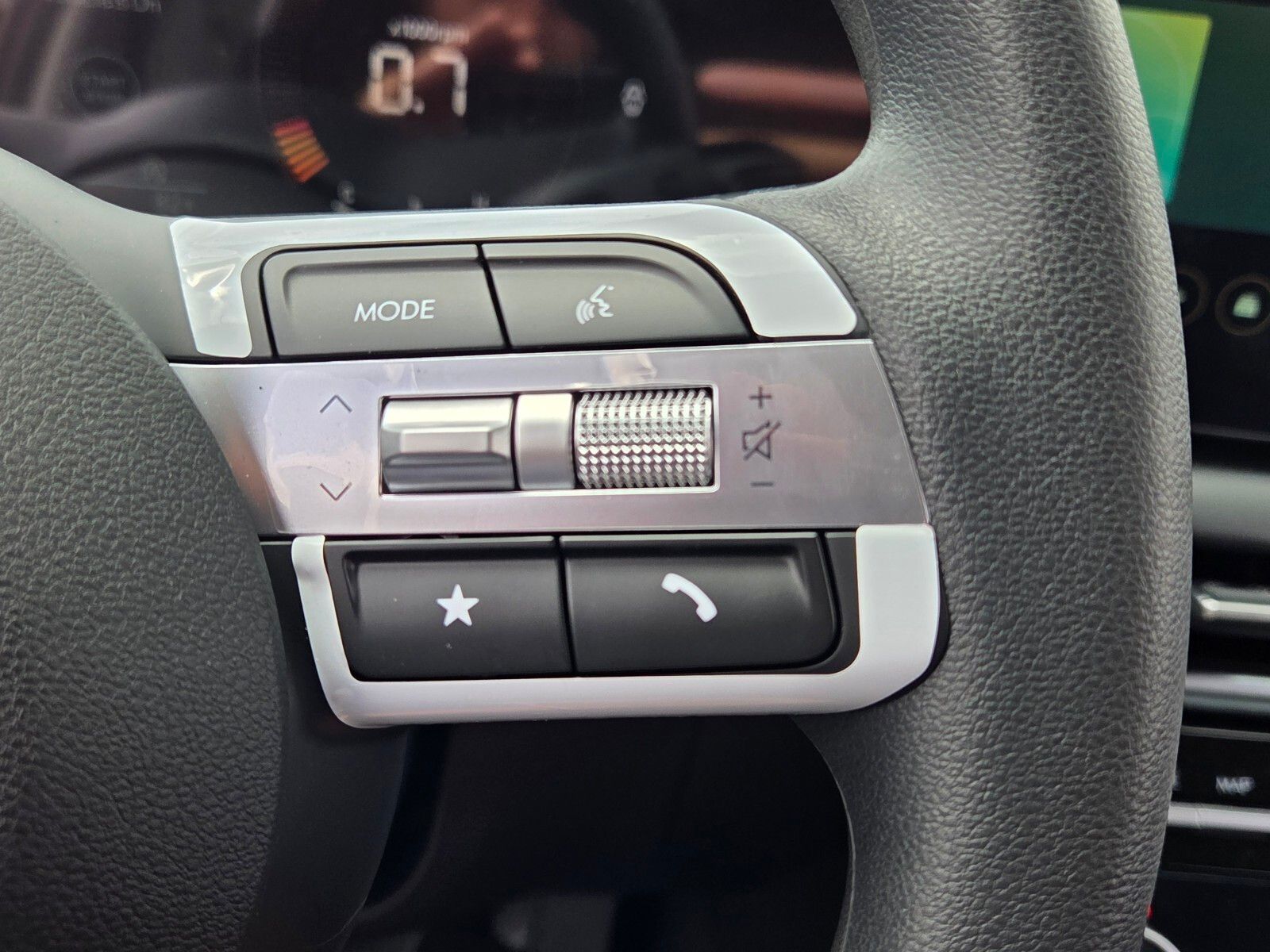 New 2026 Gray HYUNDAI SEL image 23