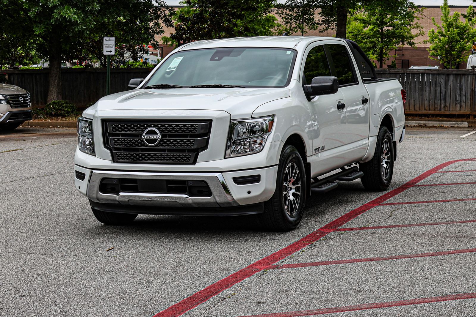 Used 2024 White Nissan SV image 3