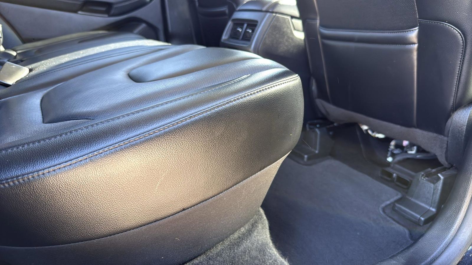 Used Car 2022 Ford Edge  Titanium For Sale Under $25,000 In Austin, Texas