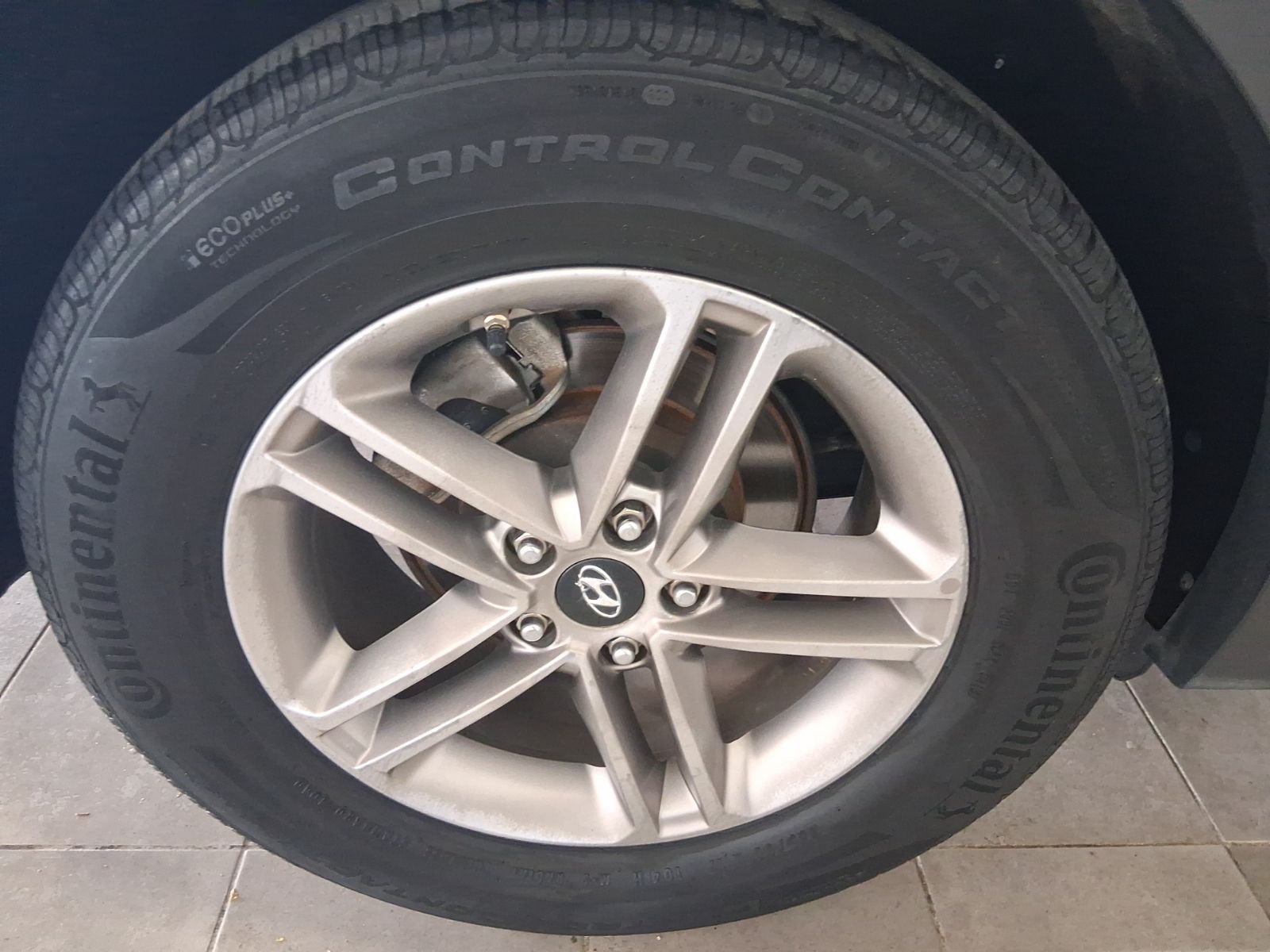 Used Car 2017 Hyundai Santa Fe Sport  2.4 Base For Sale Under $12,000 In Austin, Texas