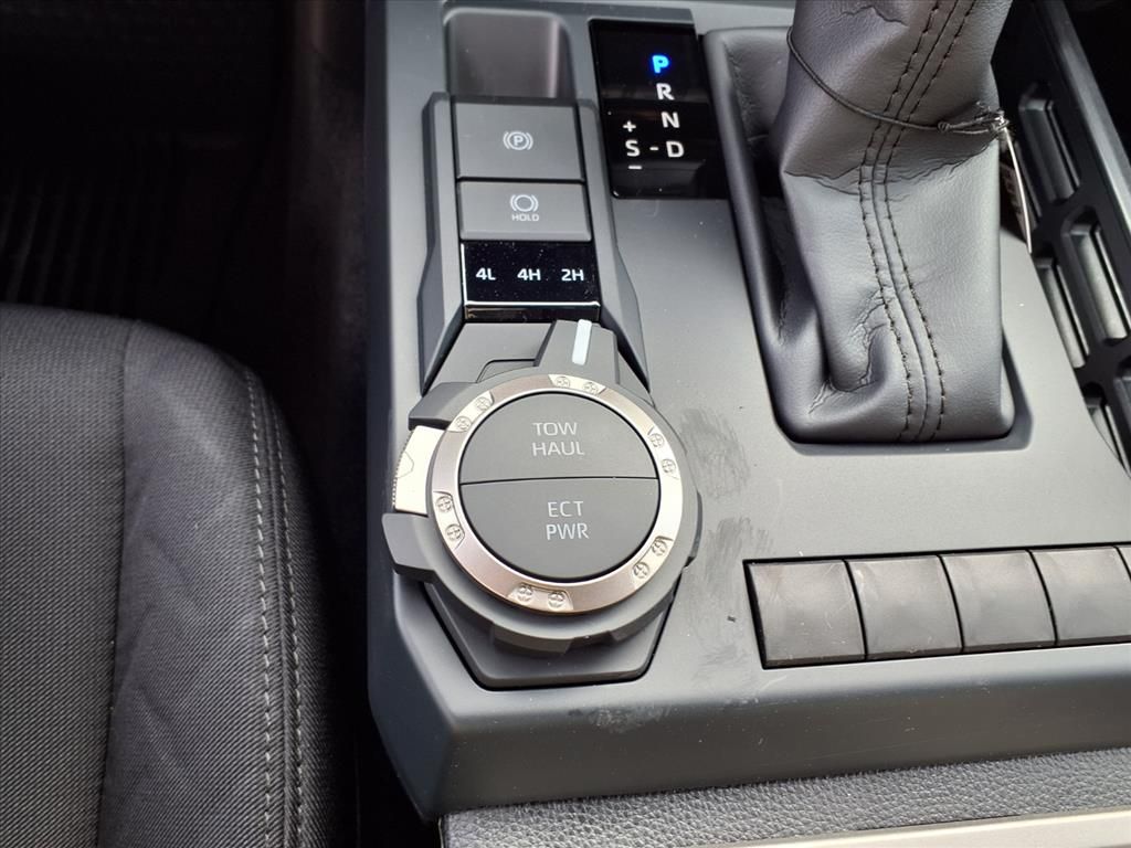 2026 Toyota Tacoma SR5 - 8