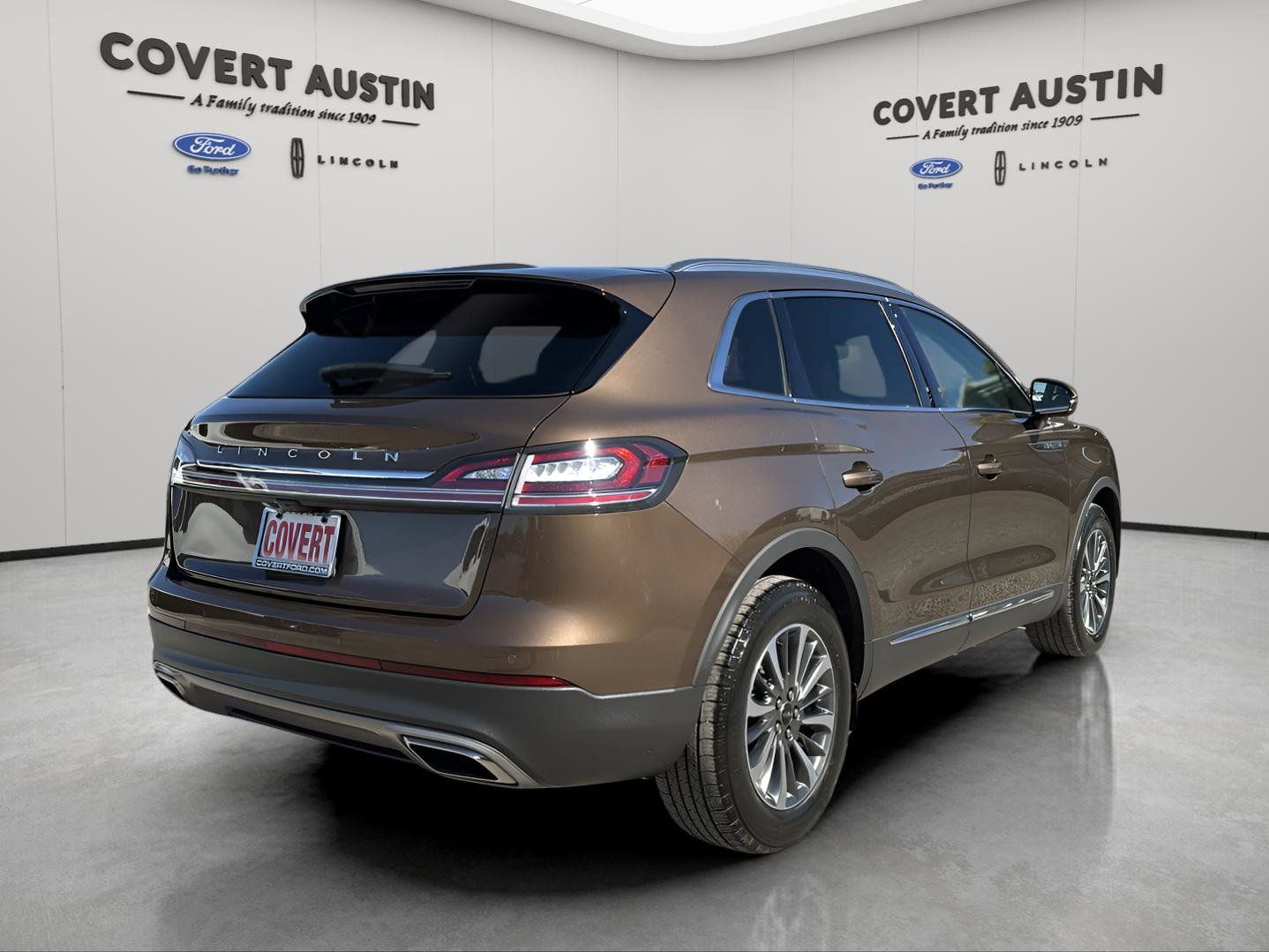 Used Car 2022 Lincoln Nautilus  Standard For Sale Under $35,000 In Austin, Texas