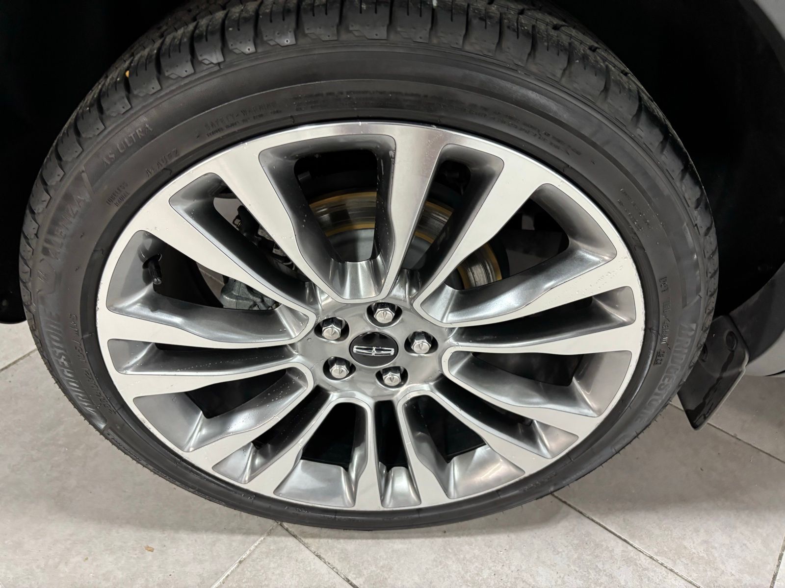 Used Car 2017 Lincoln Mkx  Reserve For Sale Under $20,000 In Austin, Texas