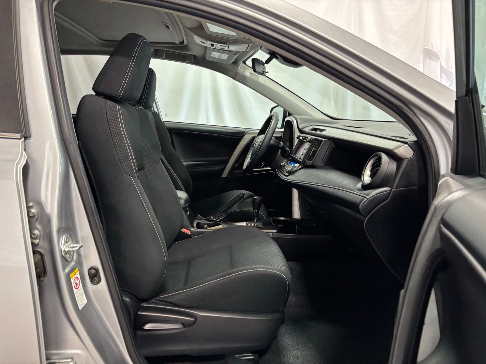 Used Car 2018 Toyota Rav4  For Sale Under $20,000 In Austin, Texas