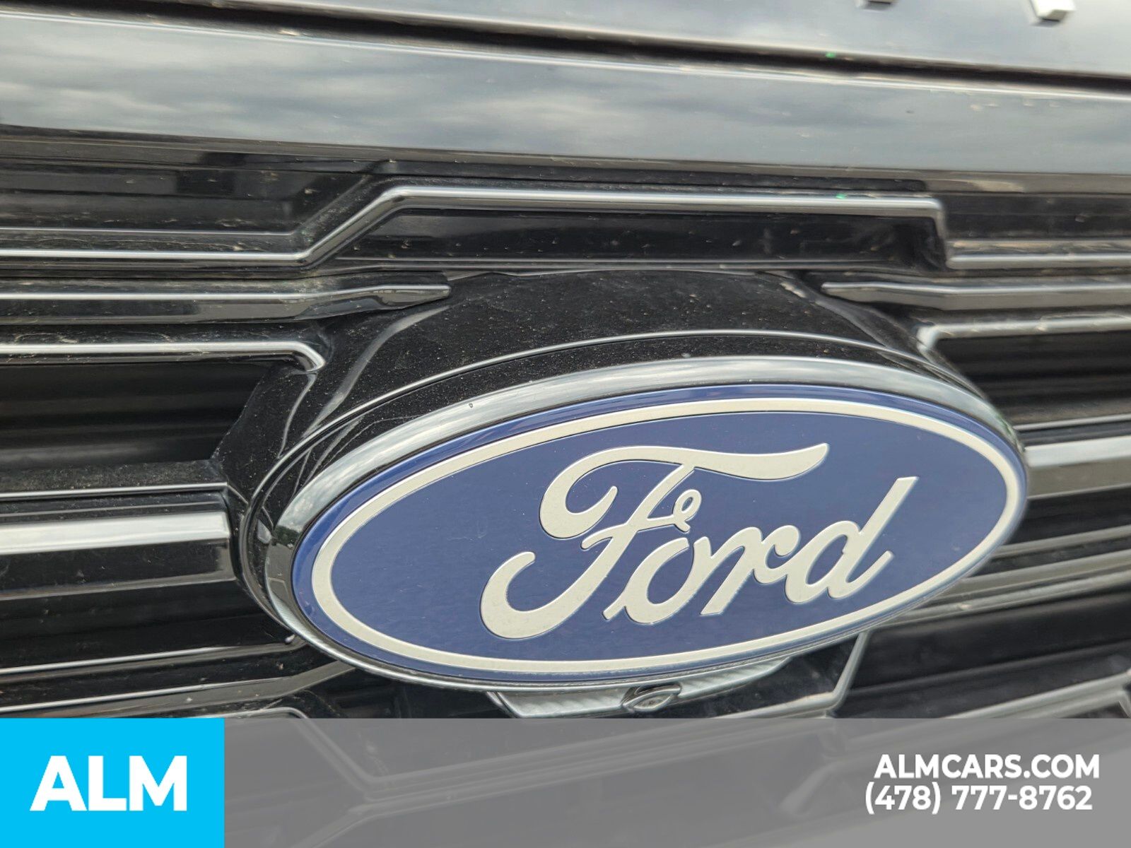 Used 2025 Black Ford Platinum image 27