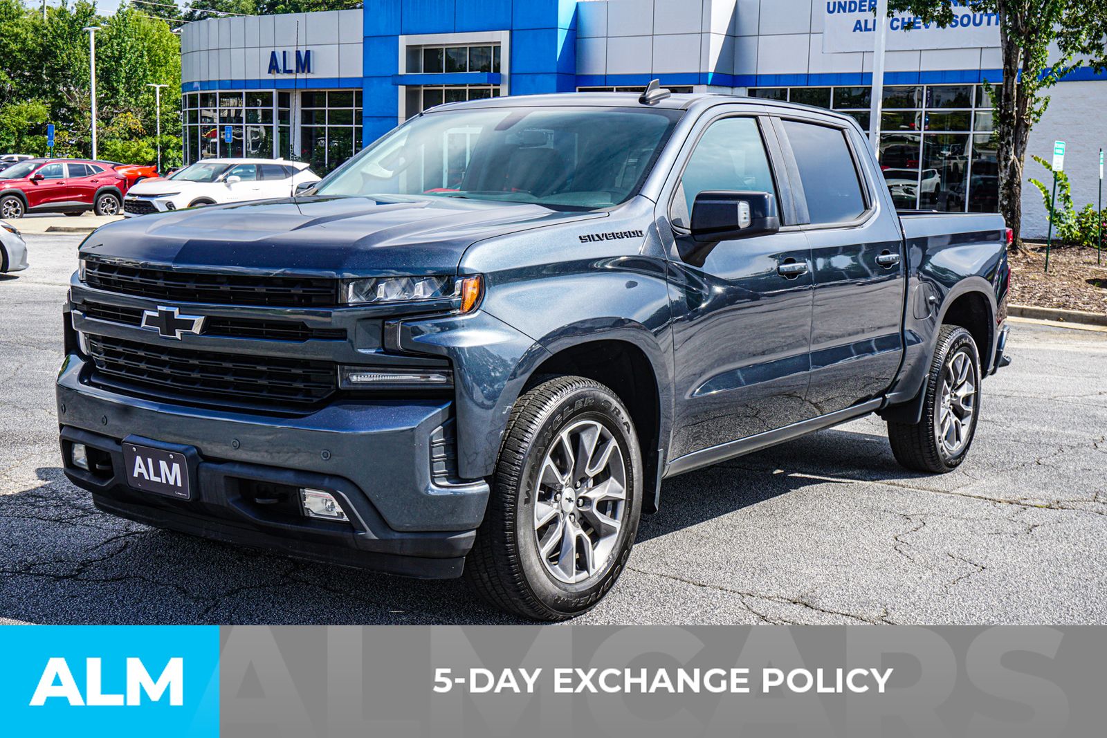 Used 2020 Gray Chevrolet RST image 4