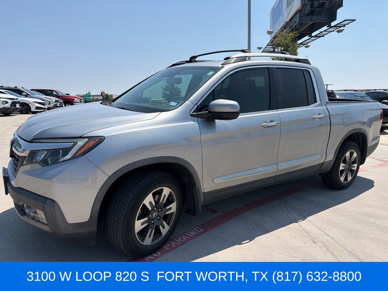 Lunar Silver Metallic 2017 Honda Ridgeline Pickup Truck All-Wheel Drive 6-Speed Automatic