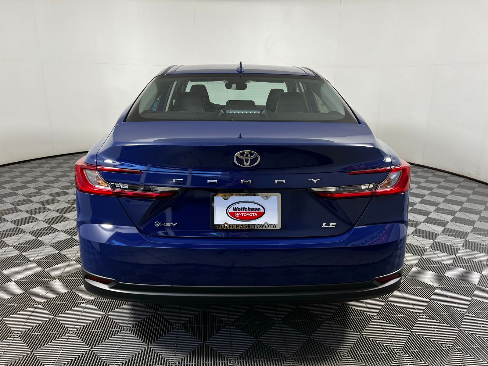 2025 Toyota Camry LE 6