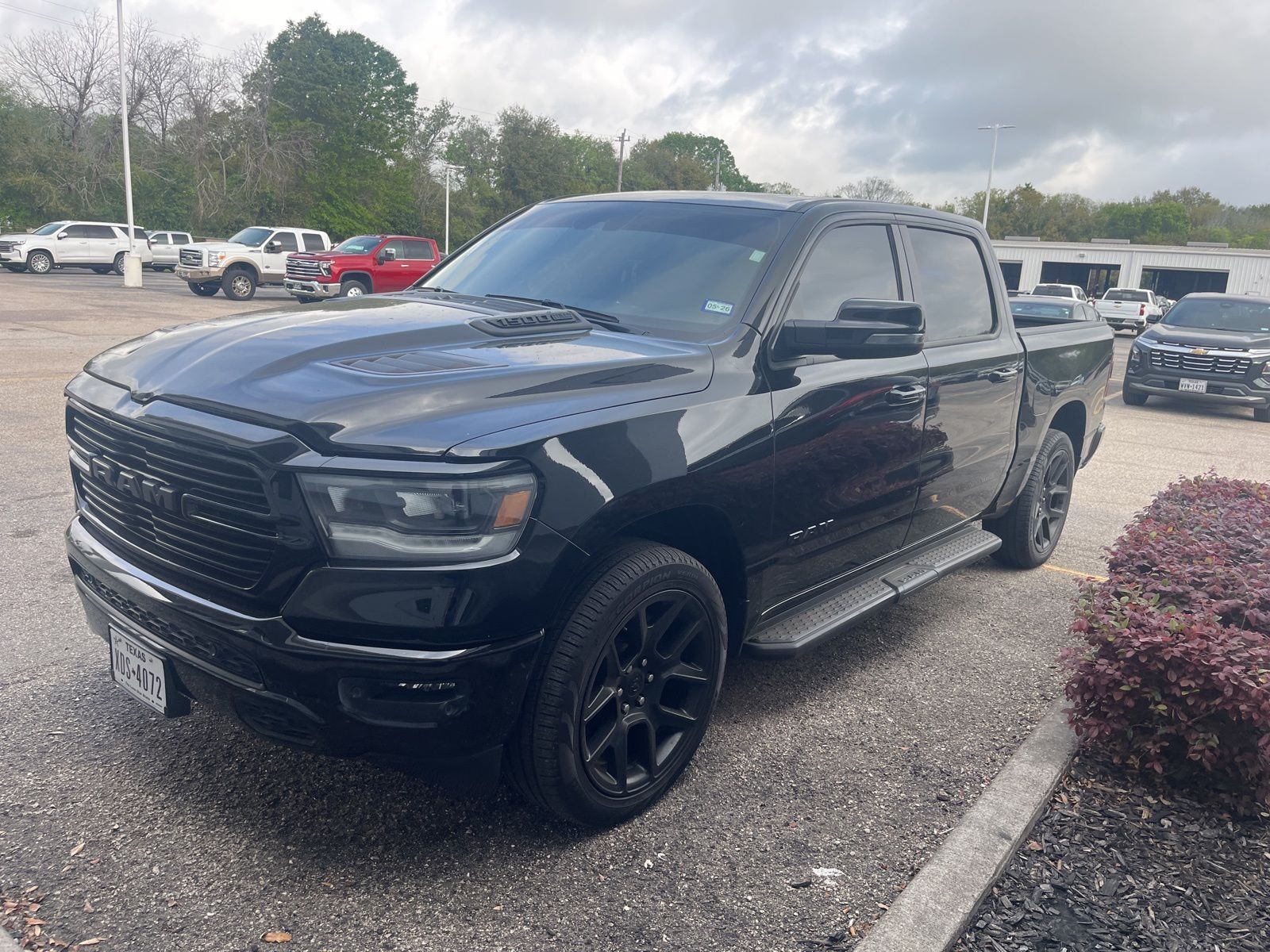2023 RAM 1500 Laramie Crew Cab 4WD