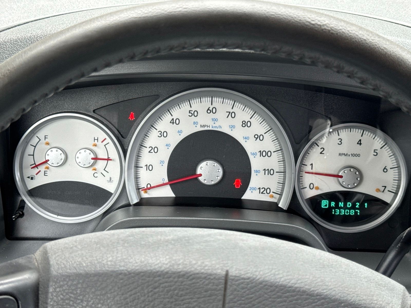 Used 2005 Blue Dodge SLT image 6