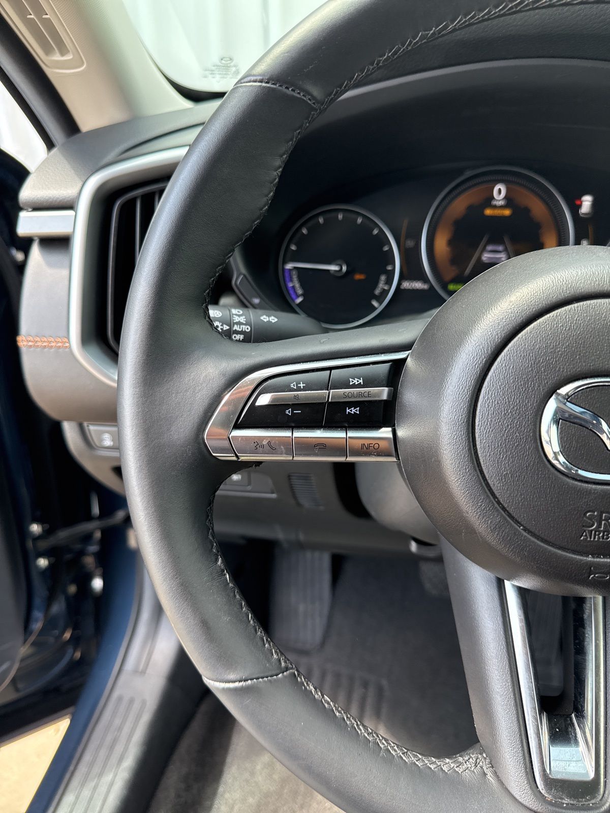 Used Car 2025 Mazda Cx-50 Hybrid  Premium For Sale Under $35,000 In Austin, Texas